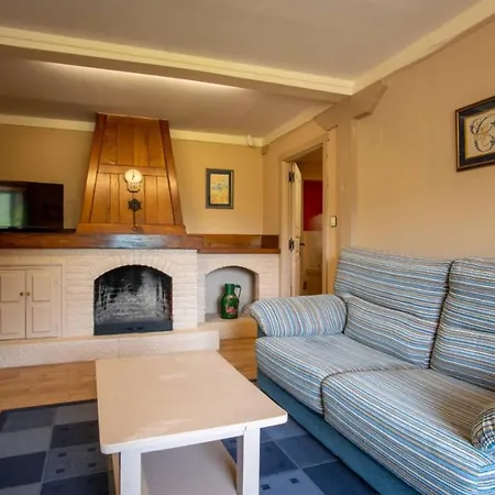 Viviendas El Barrio Apartment *